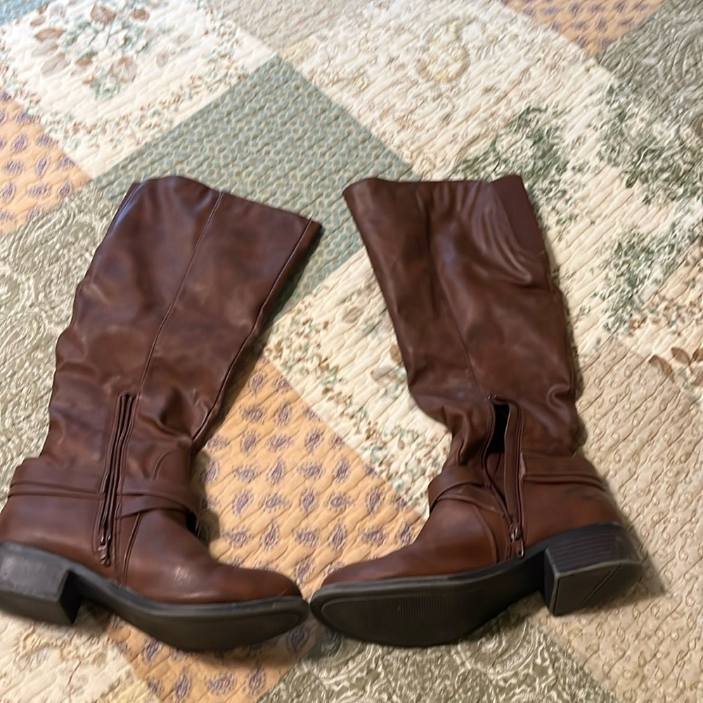 Size 9 boots